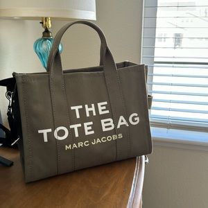 Marc Jacobs The Canvas Medium Tote Bag in Slate Green